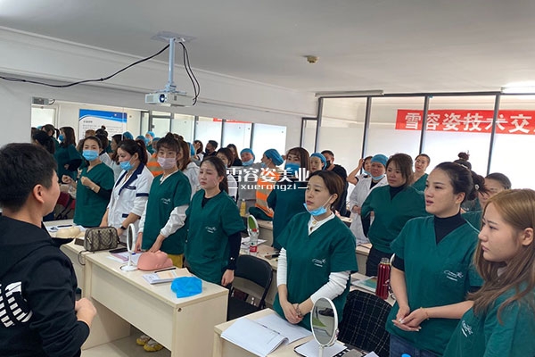 三十多适合学微整吗？已经毕业经验分享给你